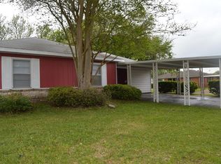 2013 Terrace Ln, Baytown, TX 77520