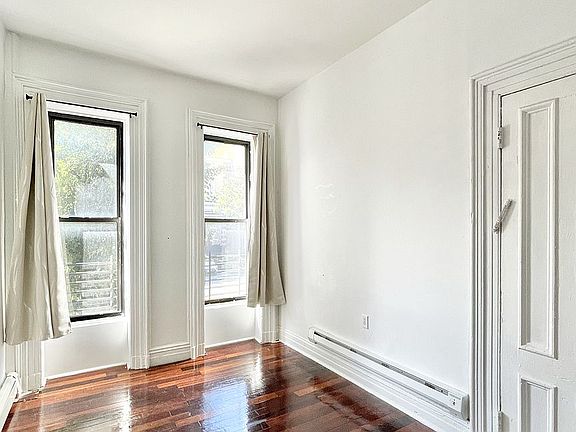 2nd image of 304 Alexander Ave