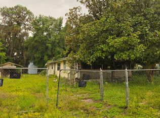 1149 County Road 464, Lake Panasoffkee, FL 33538