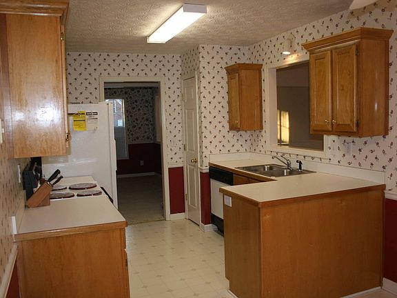 Kitchen with custom cabinets