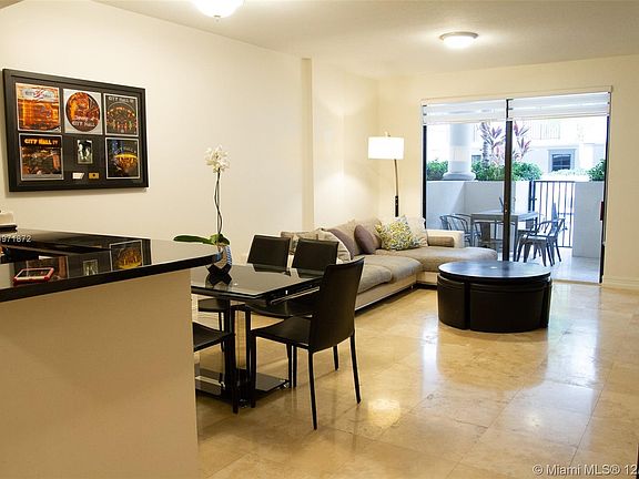 5th image of 1650 Galiano St #Townhouse 17