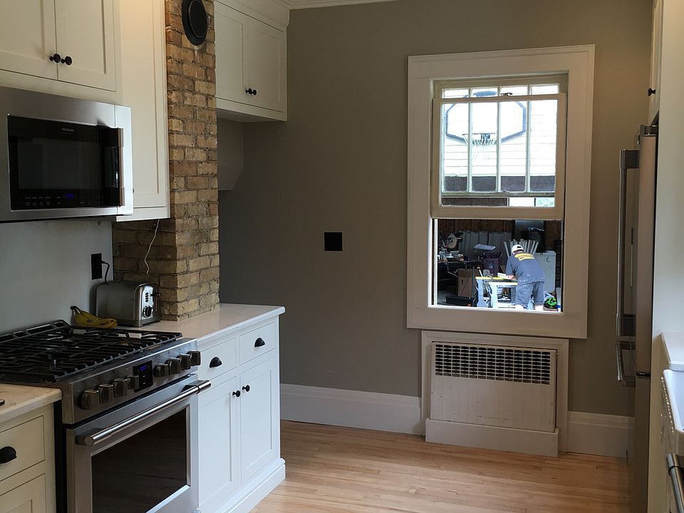 2nd image of 2608 Washington St