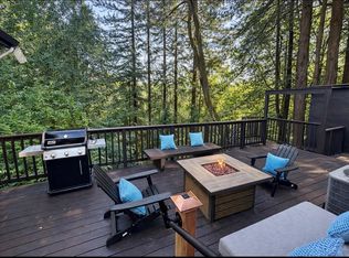 16017 Palo Alto Drive, Guerneville, CA 95446