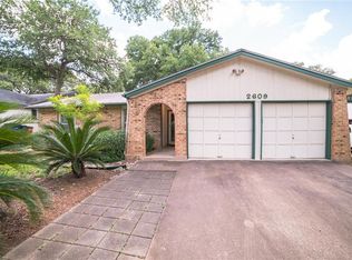 2609 Redleaf Ln, Austin, TX 78745