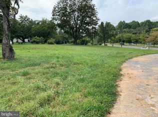 15823 New Hampshire Ave, Silver Spring, MD 20905