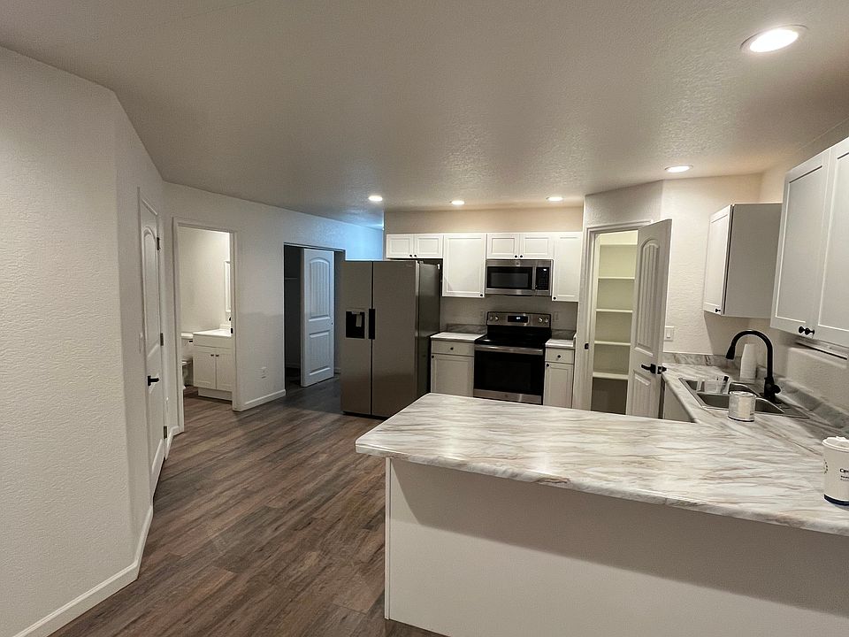 Big walk in pantry