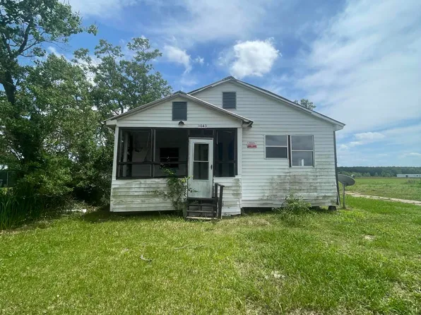 1043 Campbell Ave, Ville Platte, LA 70586