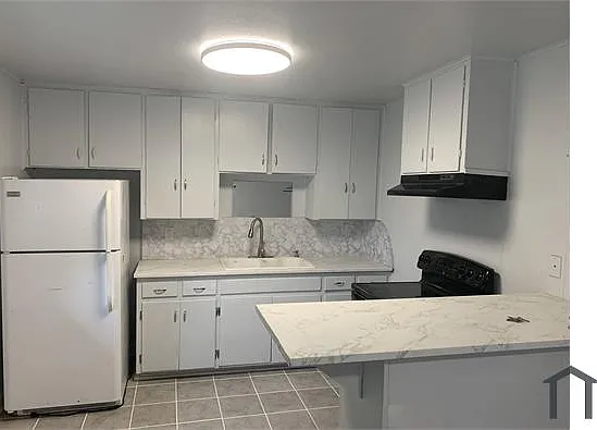 404 N 16th St — Photo 32