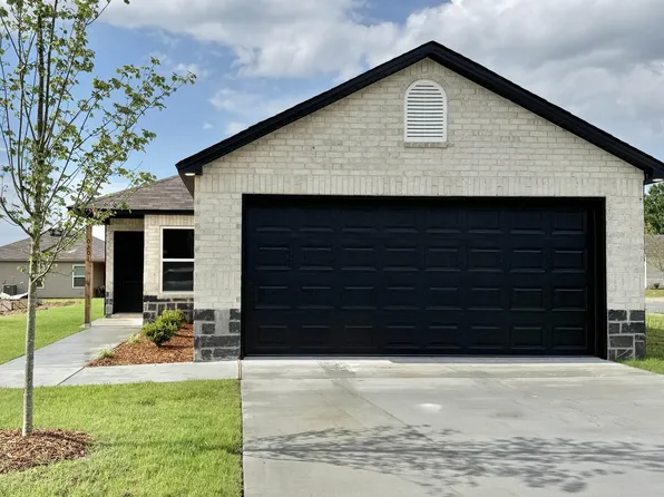 10201 Marilyn Dr, North Little Rock, AR 72113