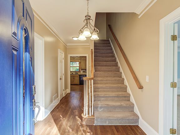 5th image of 2131 Skyland Cove Ln