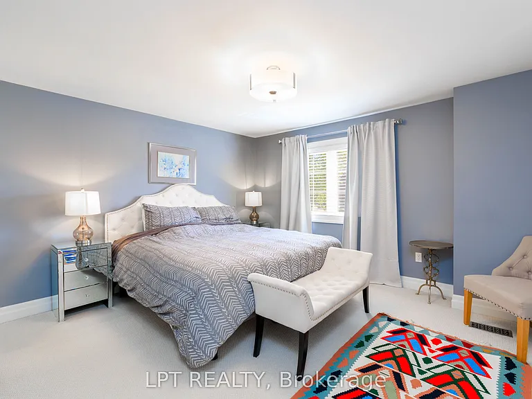 6 Odin Cres — Photo 16