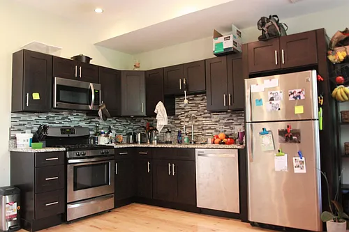 317 S 6th St #3F Photo 1