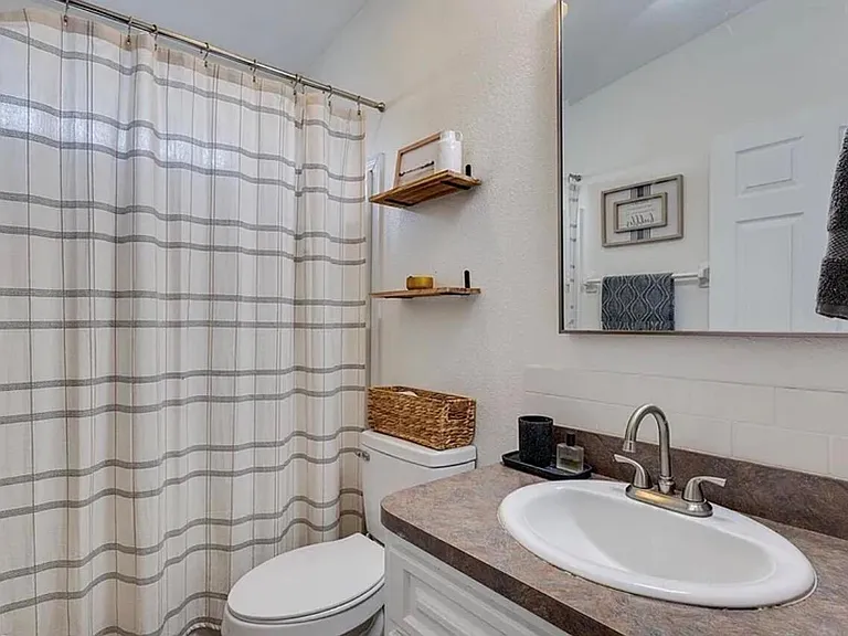 2010 S Montana Cir — Photo 13