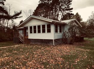 5 Church St, Chestertown, NY 12817