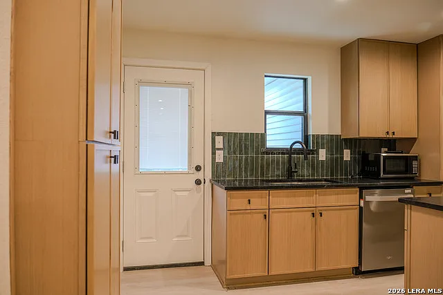 823 La Manda Blvd — Photo 15