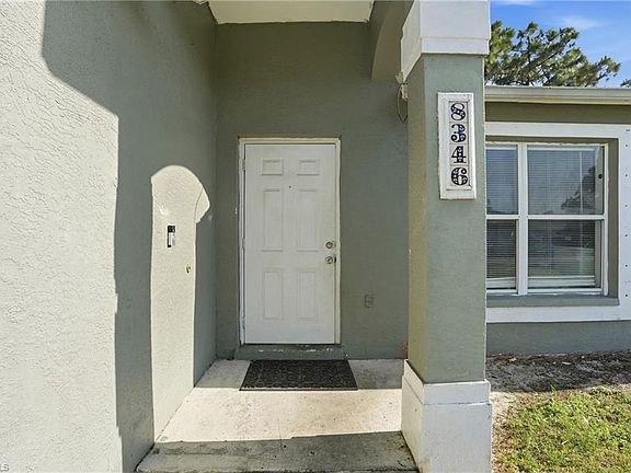 4th image of 8346 Bamboo RD