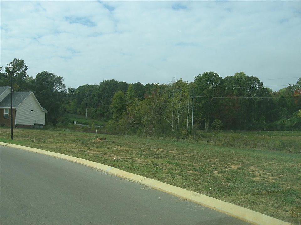1st image of 0 Pin Oaks Cir NE Lot 12