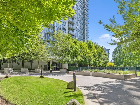 939 Expo Blvd #607, Vancouver, BC V6Z 3G7