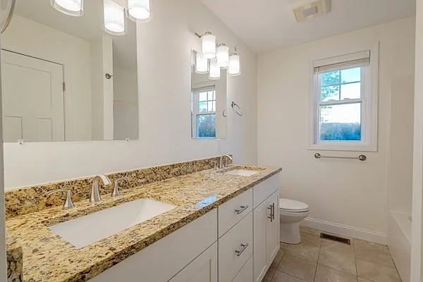 7 Gorham St #60 — Photo 15