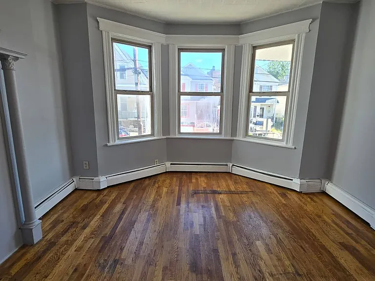 127 Myrtle Ave #1A — Photo 5