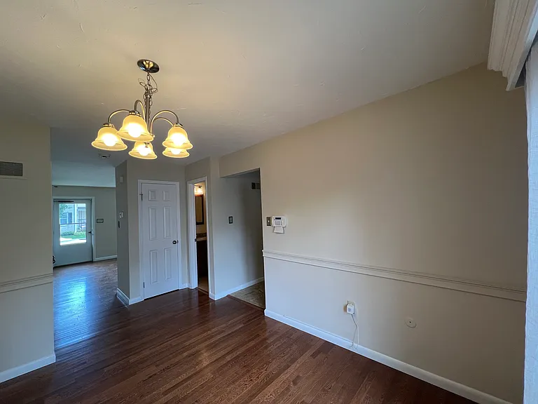 2519 Girard Ave — Photo 5