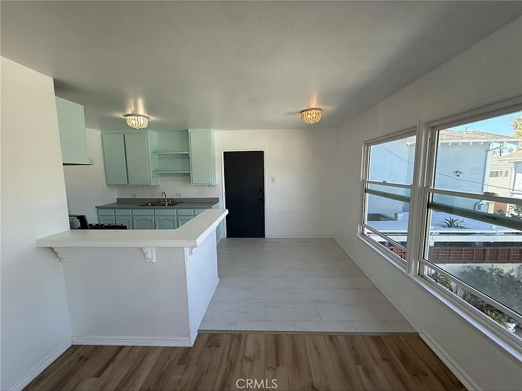 1 bed, 1.0 bath, 720 sqft, $2,500 — Photo 4