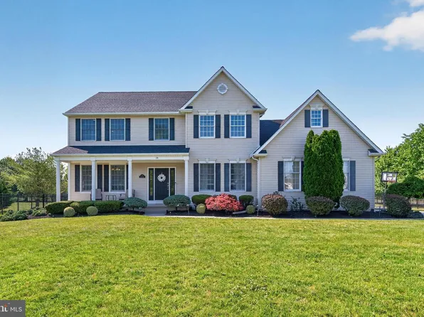 14 Joseph Dr, Sewell, NJ 08080