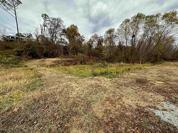2nd image of 535 Catfish Ln #15