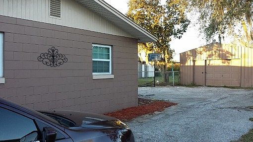 2nd image of 132 Pierce St