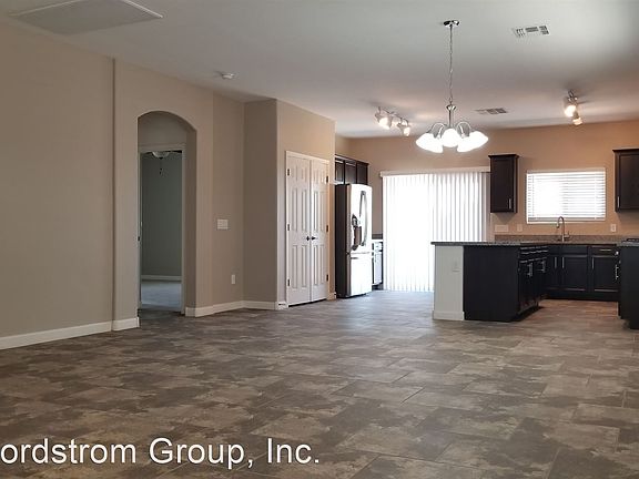 4th image of 1243 W Cherasco Way