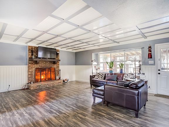 3rd image of 2605 Willowick Dr