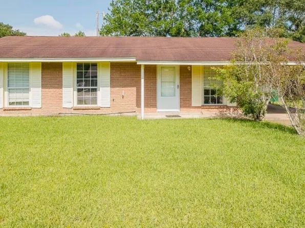 7517 Madison Dr, Biloxi, MS 39532