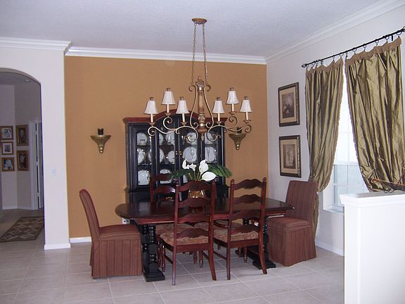 Formal Dinning Room