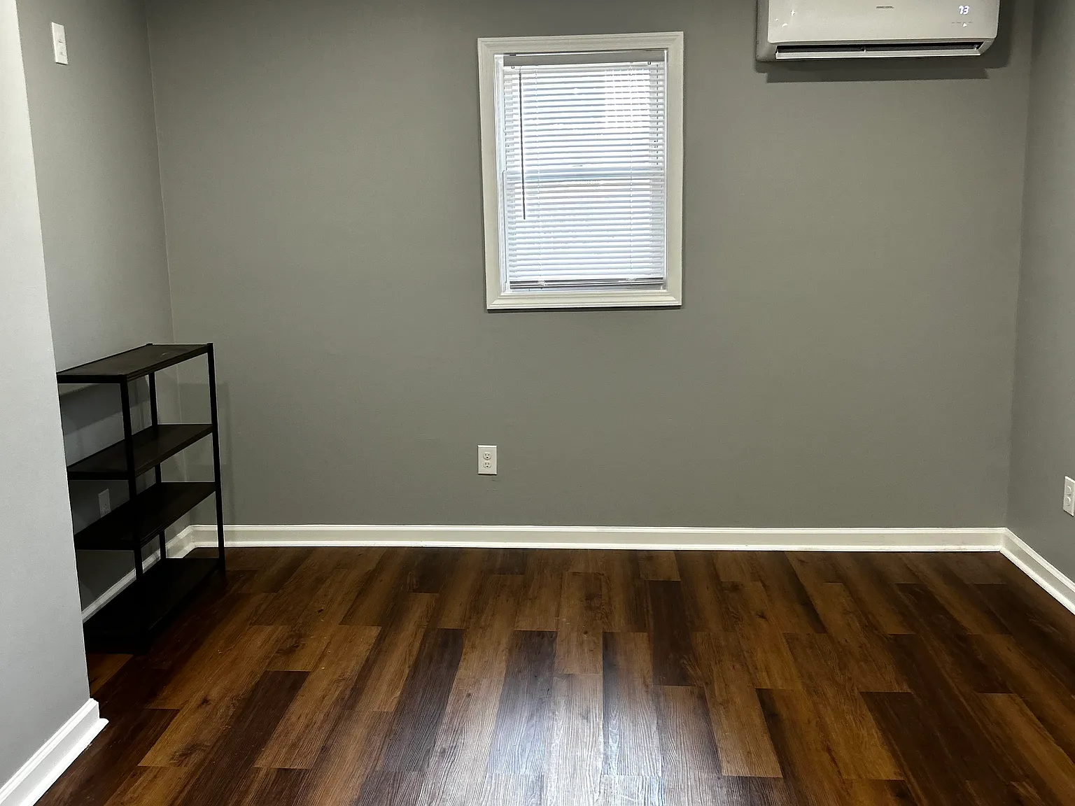 1 bed, 360 sqft, $960 — Photo 3