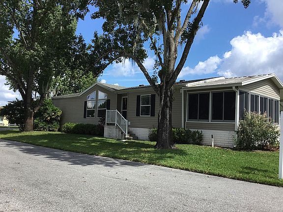 2nd image of 743 Lake Kathryn Cir