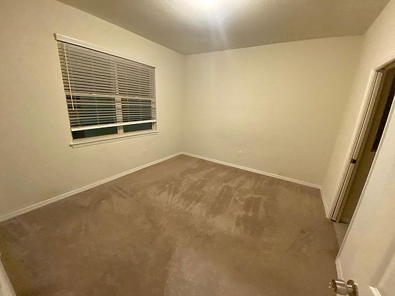 3rd image of 3574 Soda Springs Ln
