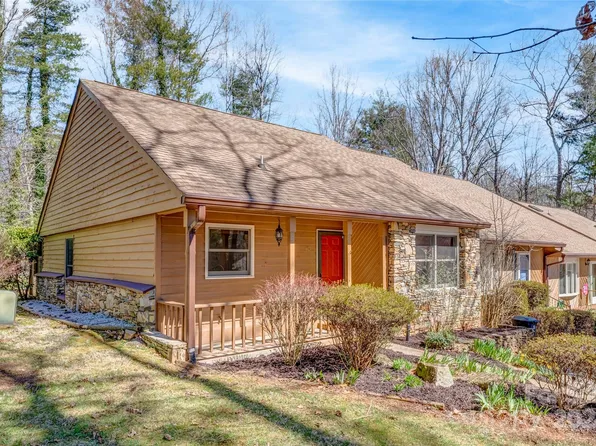 40 Pencross Cir, Etowah, NC 28729