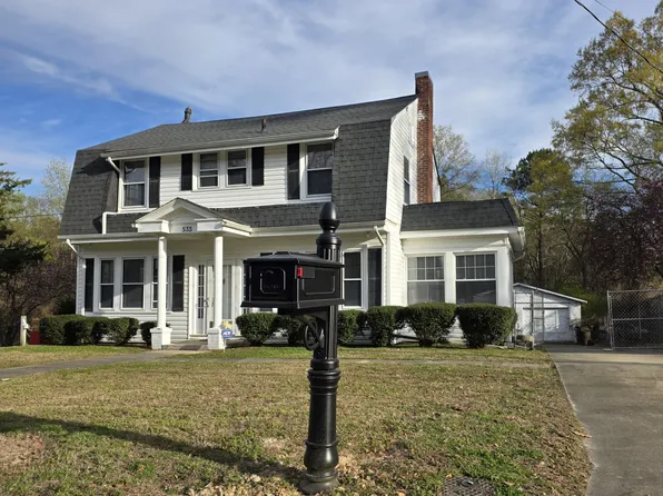 533 E Saint James St, Tarboro, NC 27886