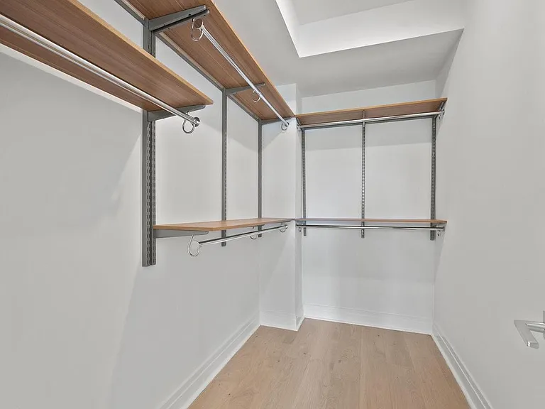 431 Quincy St NW #1 — Photo 14