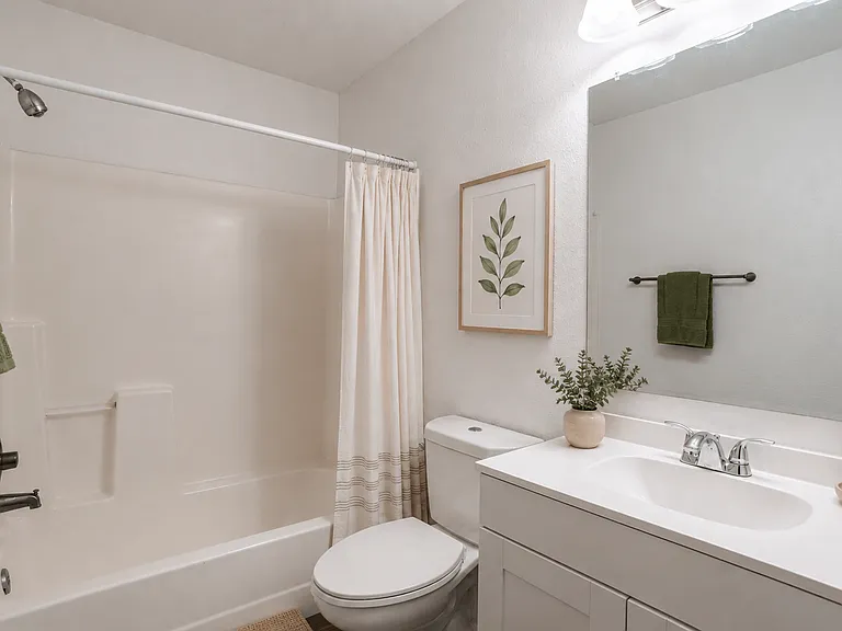St. Andrews Commons Apartment Homes — Photo 5