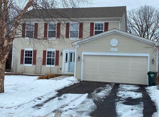 2787 Delaware Ln, Lindenhurst, IL 60046