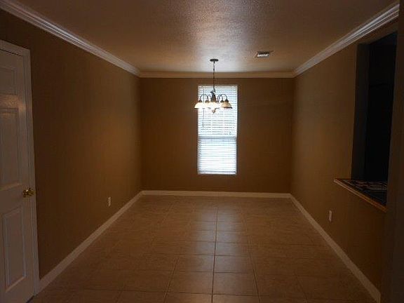 4th image of 4732 China Rose Dr