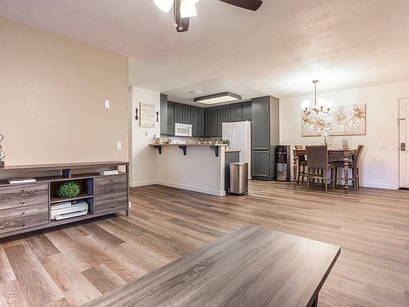 3rd image of 166 3rd Ave APT 25