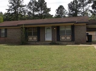 612 Sandalwood Cir, Albany, GA 31705
