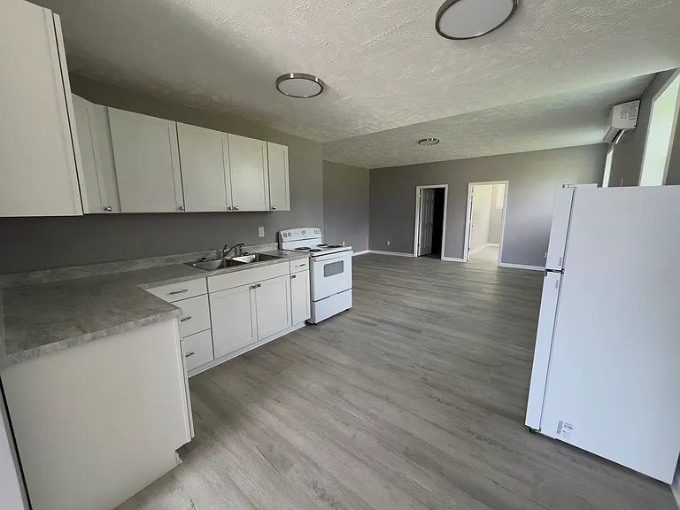 7166 Short Mountain Hwy #3 — Photo 2