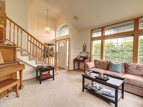 4th image of 6020 Peregrine Ct