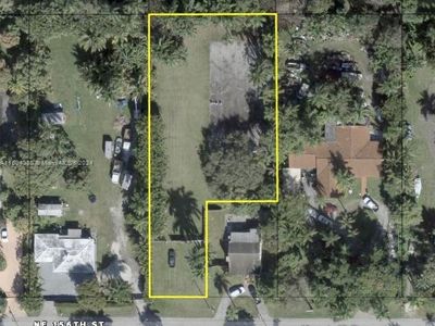 355 NE 156th St, Miami, FL, 33162