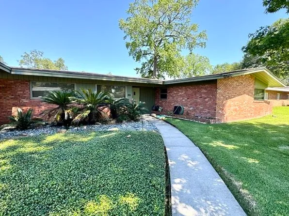 990 20th St, Beaumont, TX 77706