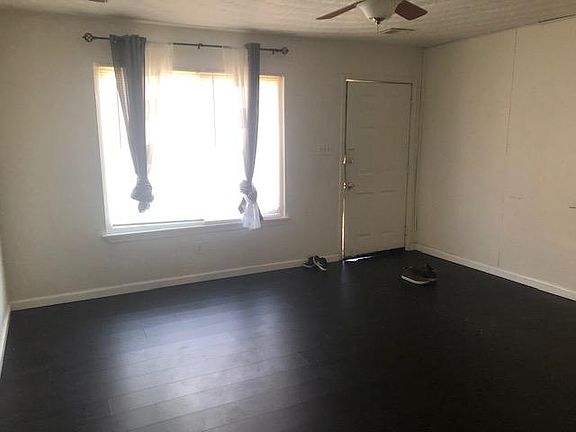 2nd image of 1502 W 40th St #B