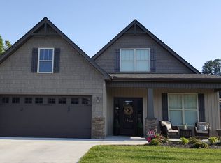 39 Canyon Ct, Greenville, SC 29607